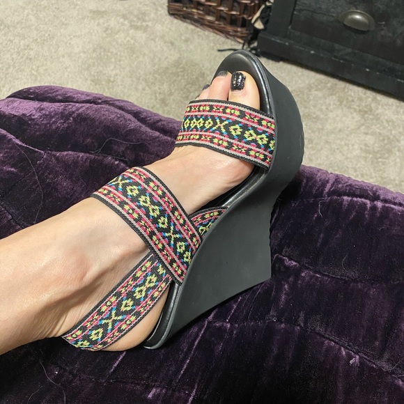 Platform Aztec style wedges - Picture 5 of 6
